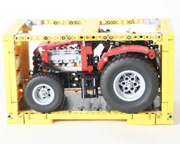 6542 Bigger Container with Tractor