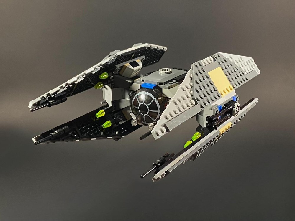 Lego Classic TIE Avenger
