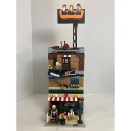 Modular Central Perk
