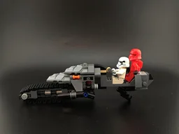 First Order Treadspeeder