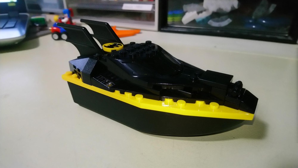 Lego Bat Boat