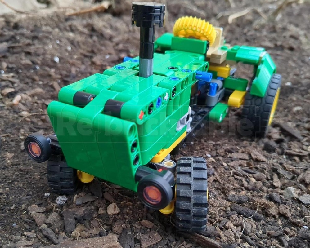 Lego 42168 John Deere-Lanz 500 with 5 Attachments
