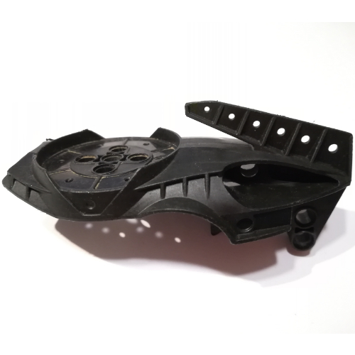 Lego Large Figure Head Visorak with 7 Pin Holes and Axle Hole (Oohnorak) / Black