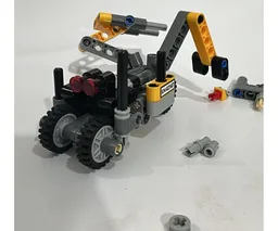 42147-Mars Rover