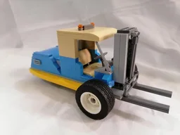10252 Forklift